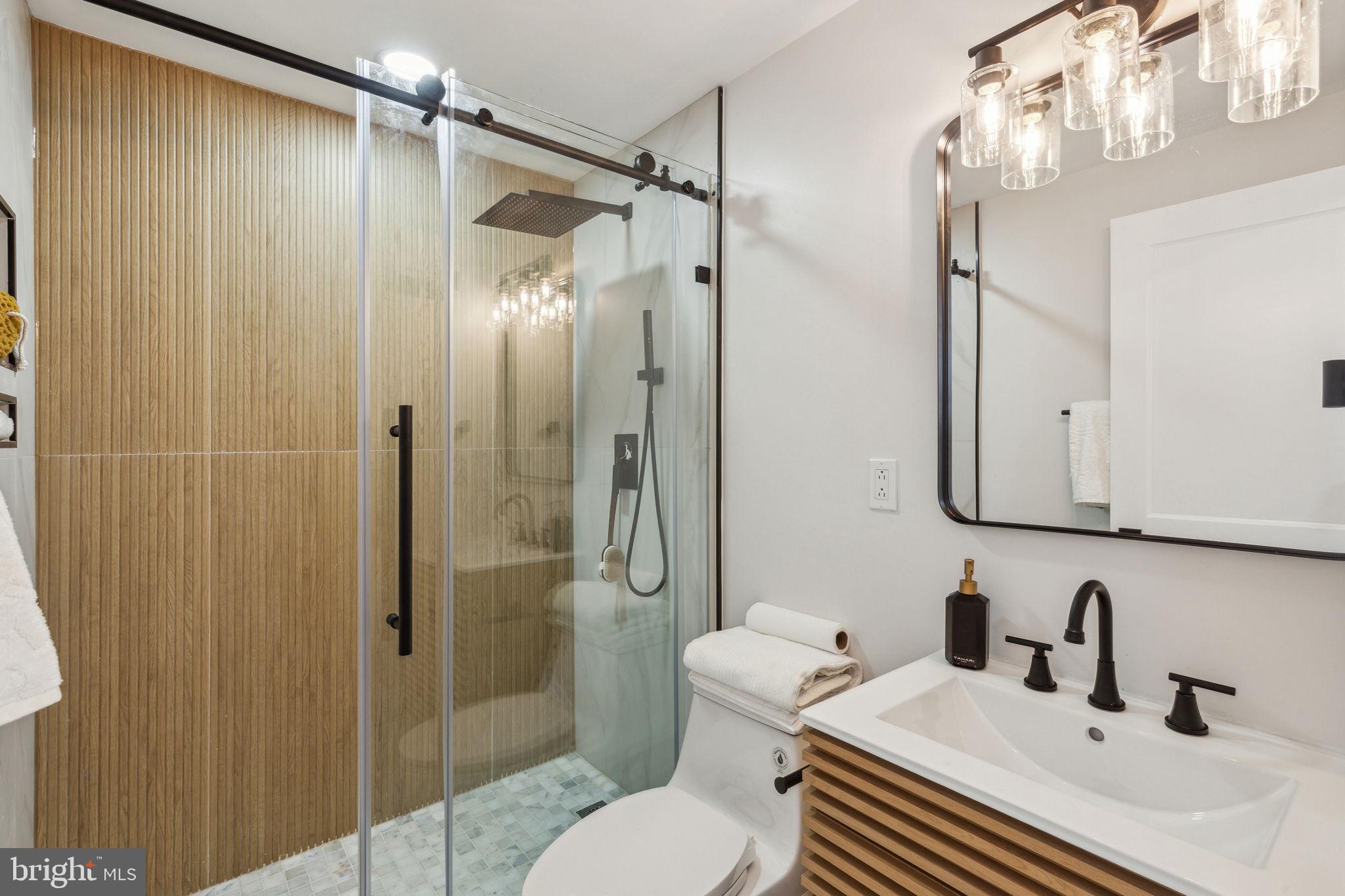 POINT BREEZE - Residential