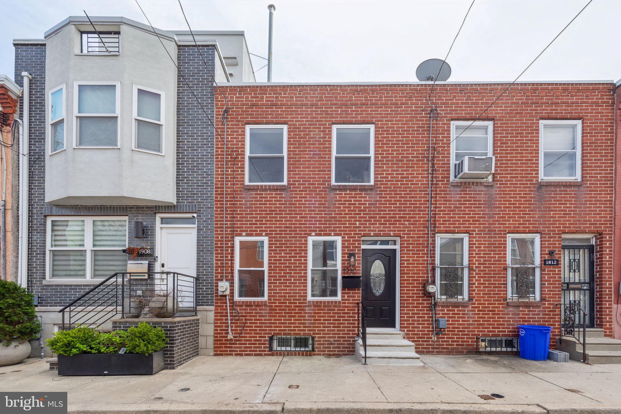POINT BREEZE - Residential
