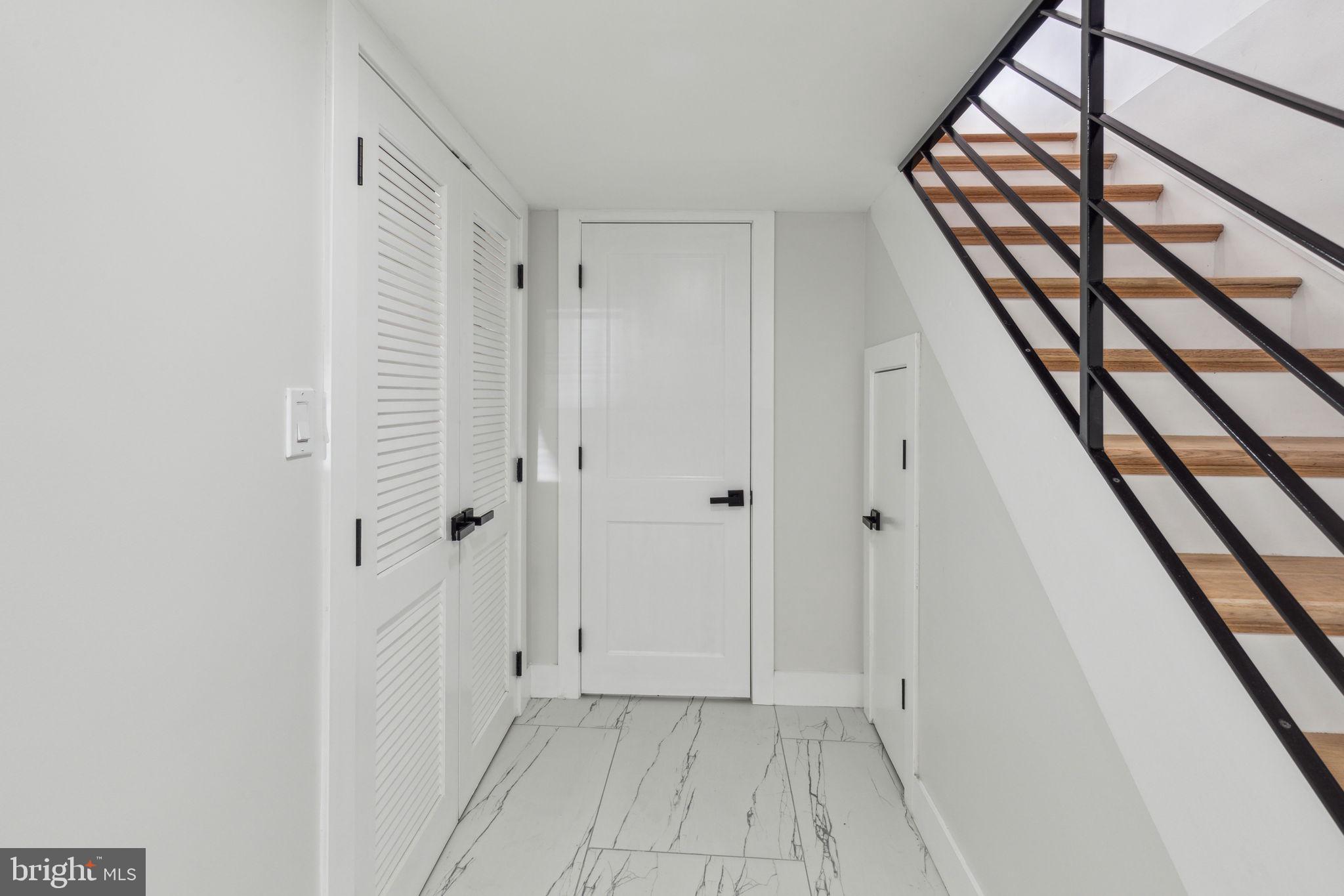 POINT BREEZE - Residential