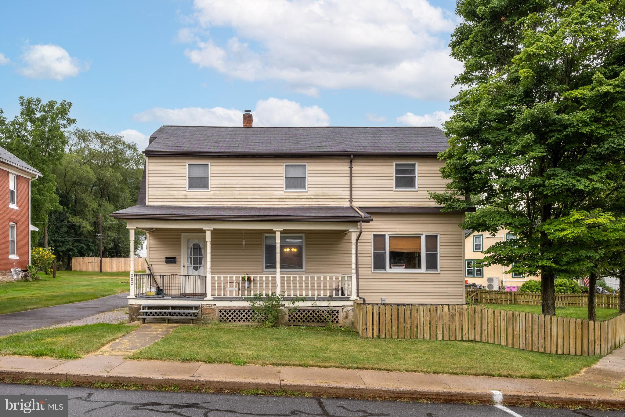This 4-bedroom, 2.5-bath home offers over 2,500 sq. ft. of space in the Bellefonte School District, sitting on a desirable corner lot with a fenced yard, a detached garage, and a welcoming covered front porch.
An addition expands the first-floor living area, and the Shunks custom kitchen features an island, window box seat, and large pantry. You’ll also find a convenient first-floor office, central air, and gas heat. The basement includes a room with high ceilings—perfect for hobbies or a workshop.
Please do not park in the stone lane next to the house for showings.