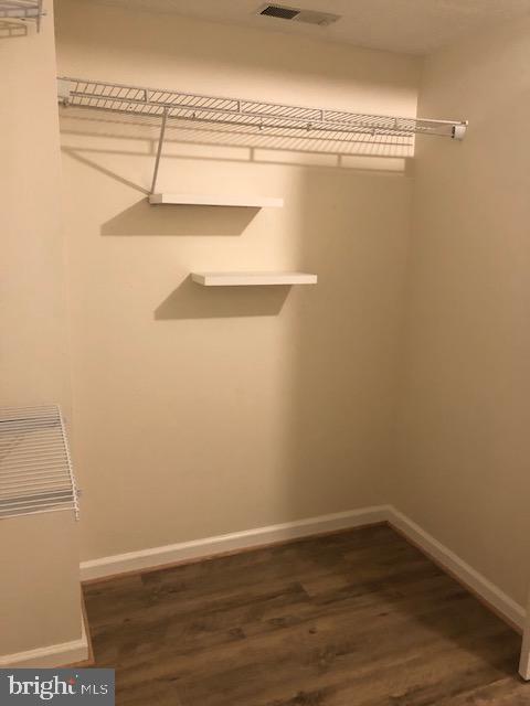 CHESTERFIELD GARDEN CONDOMINIUM - Residential Lease