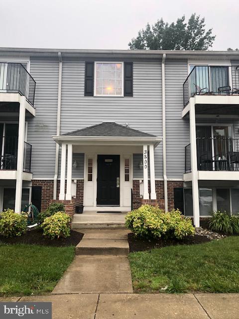 CHESTERFIELD GARDEN CONDOMINIUM - Residential Lease