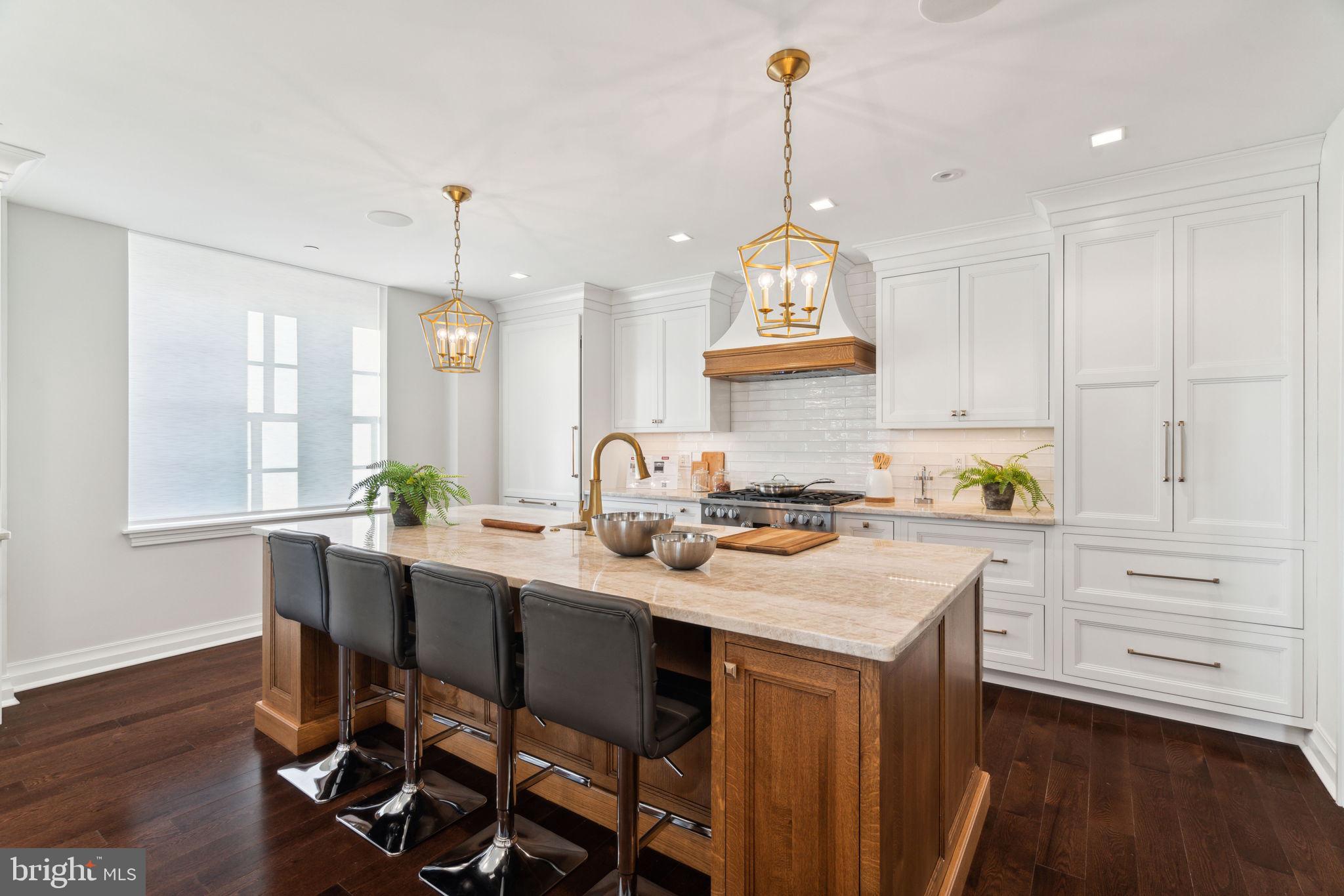 RITTENHOUSE SQUARE - Residential