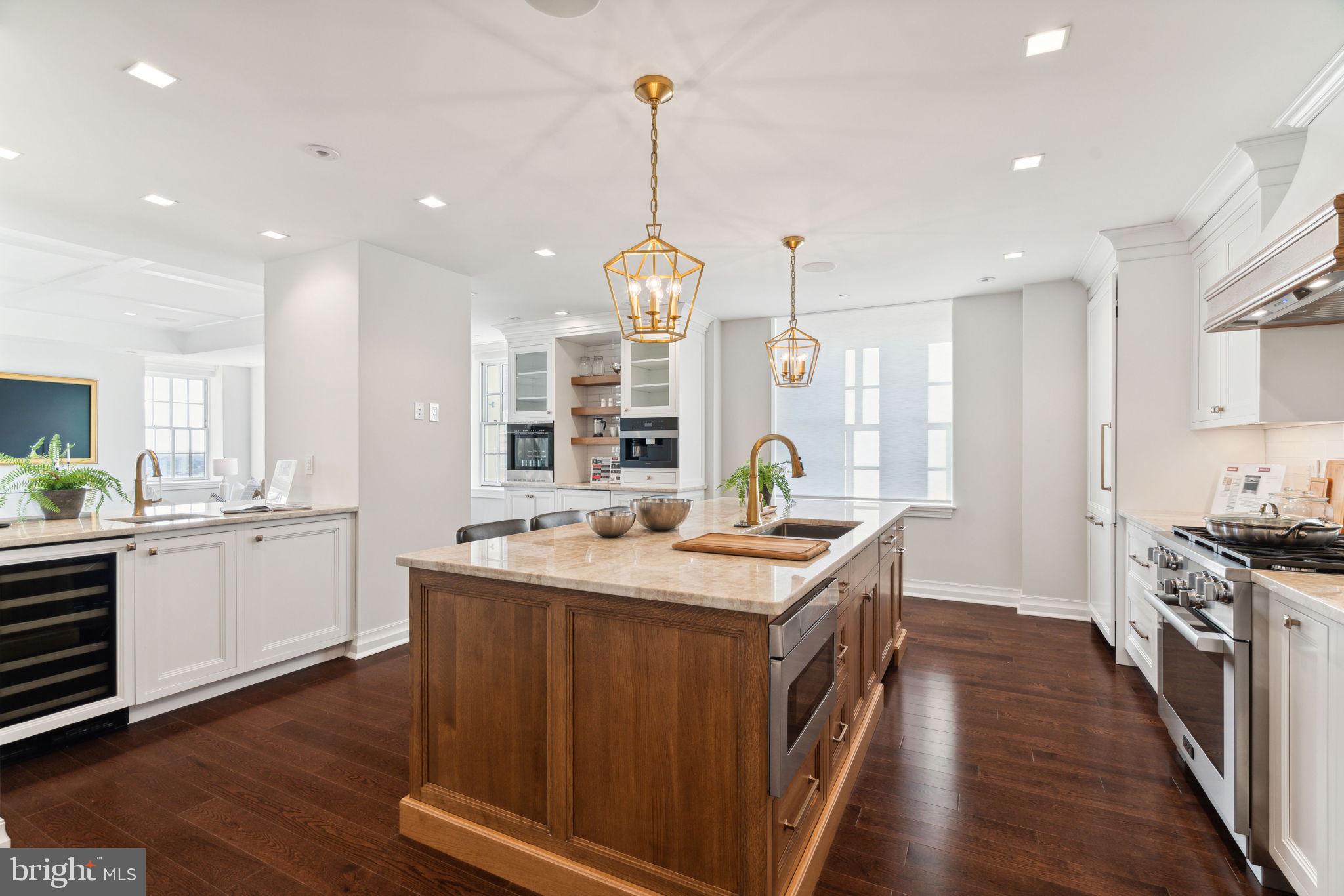 RITTENHOUSE SQUARE - Residential