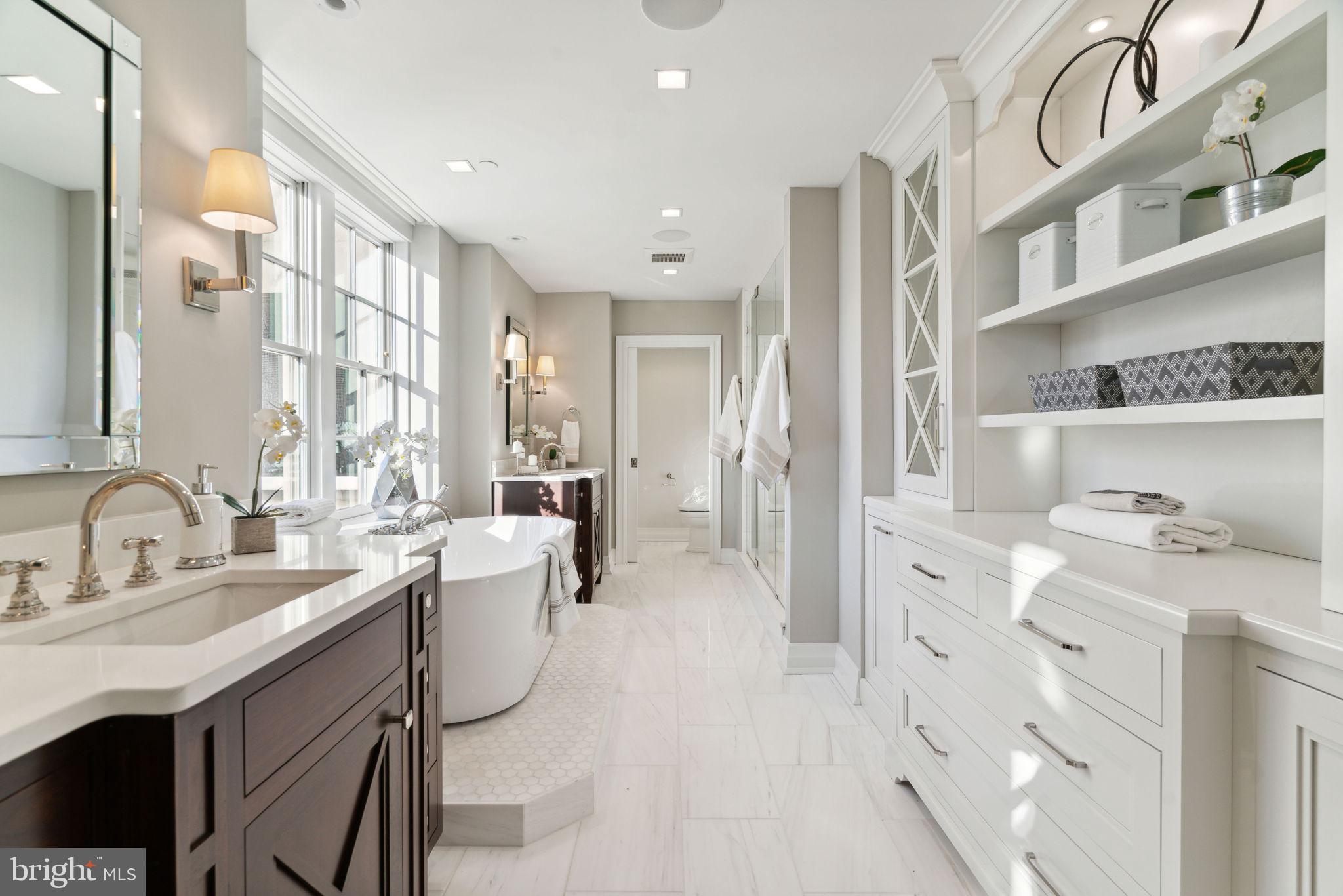 RITTENHOUSE SQUARE - Residential