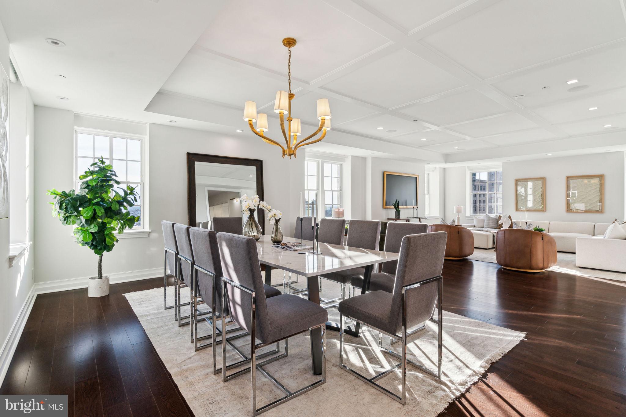 RITTENHOUSE SQUARE - Residential