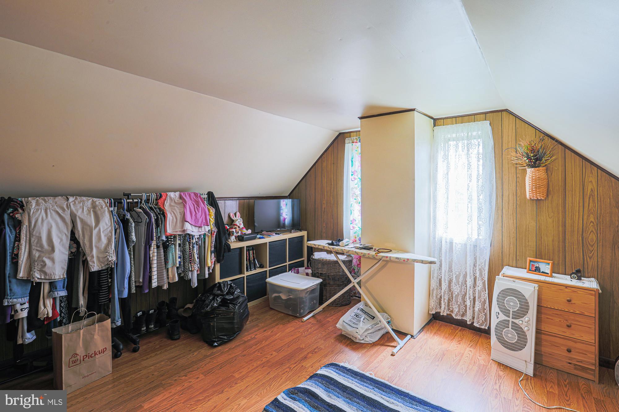 PARKVILLE - Residential