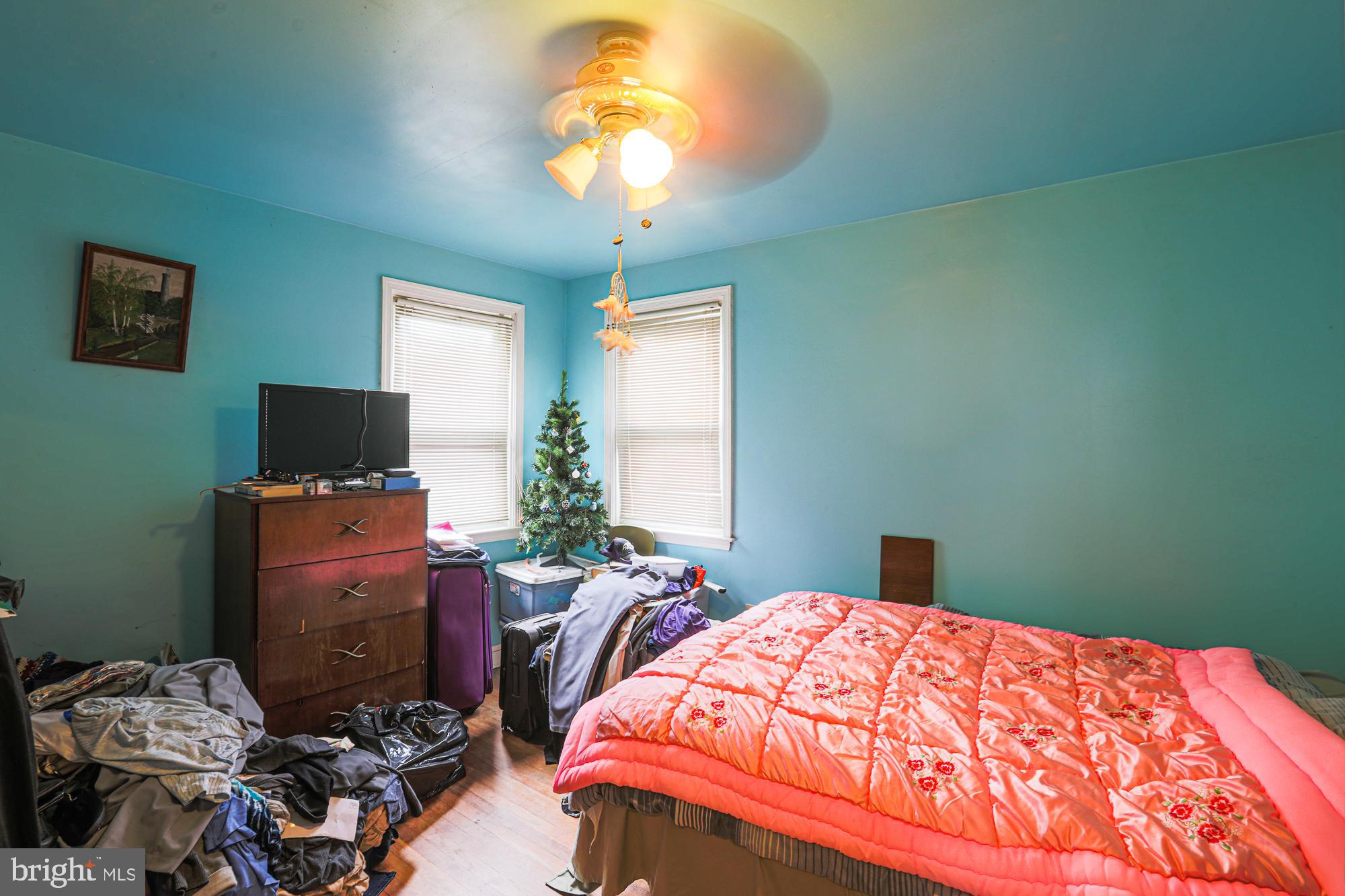 PARKVILLE - Residential