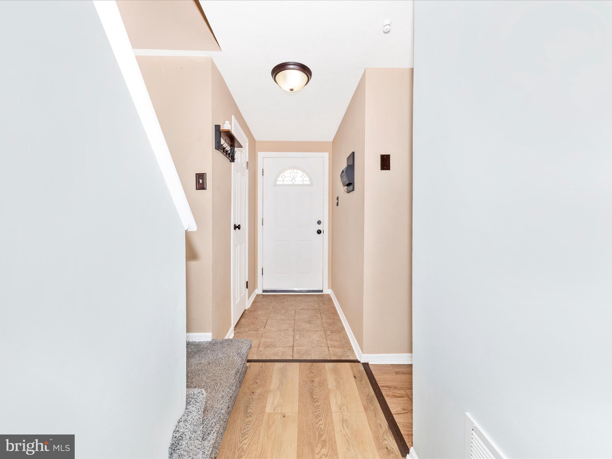 HILLCREST ORCHARDS - Residential