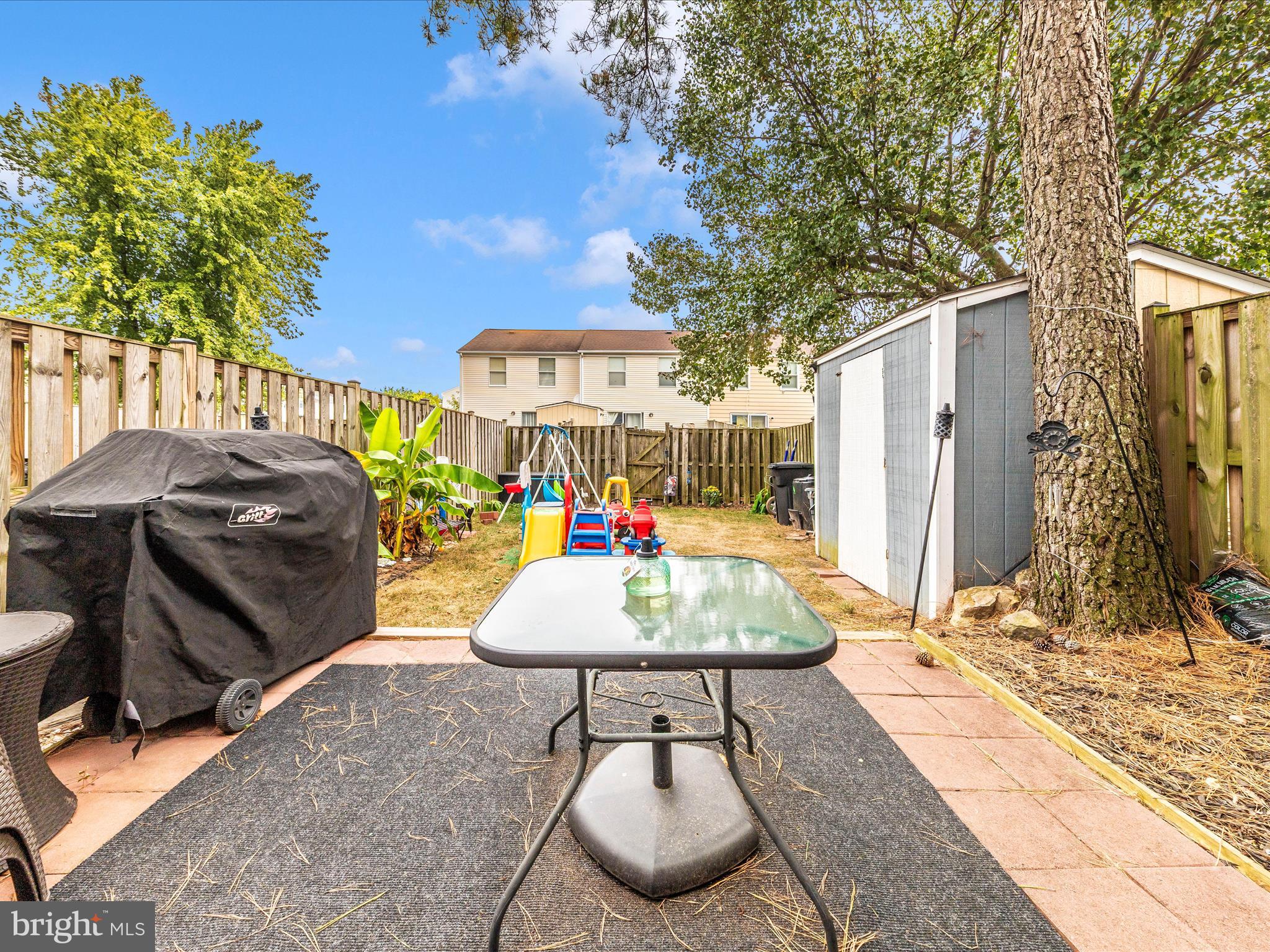 HILLCREST ORCHARDS - Residential