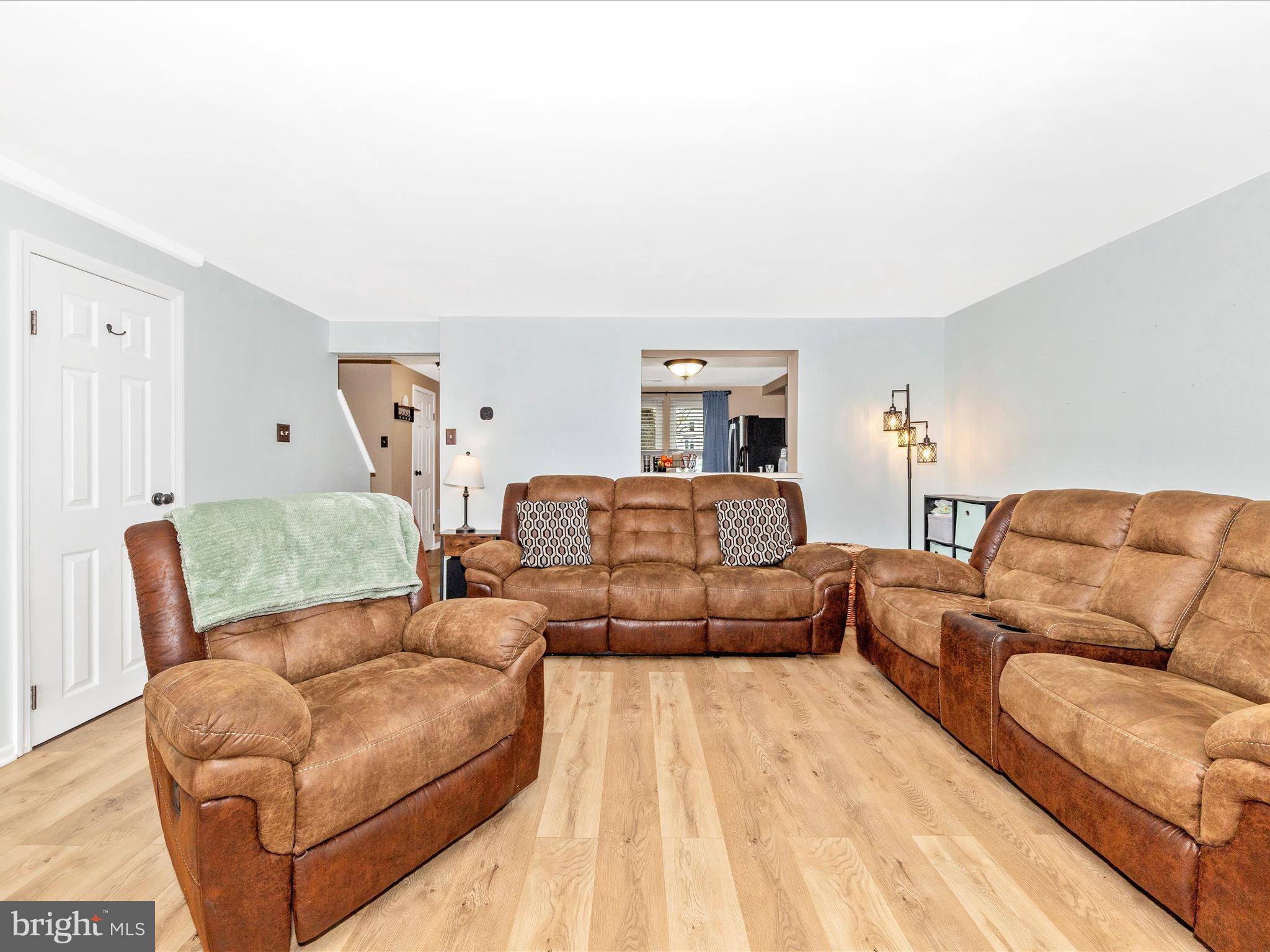 HILLCREST ORCHARDS - Residential