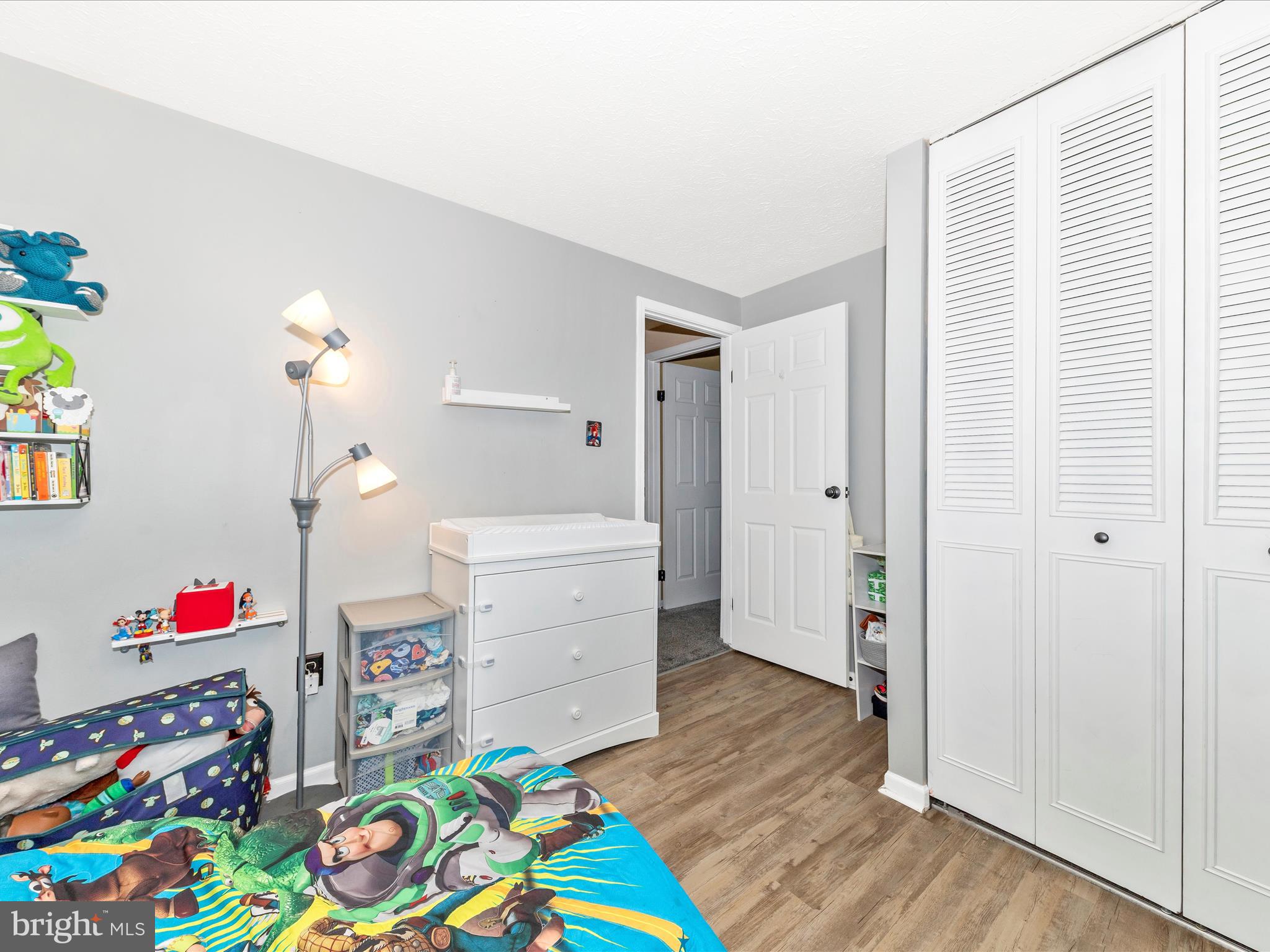 HILLCREST ORCHARDS - Residential