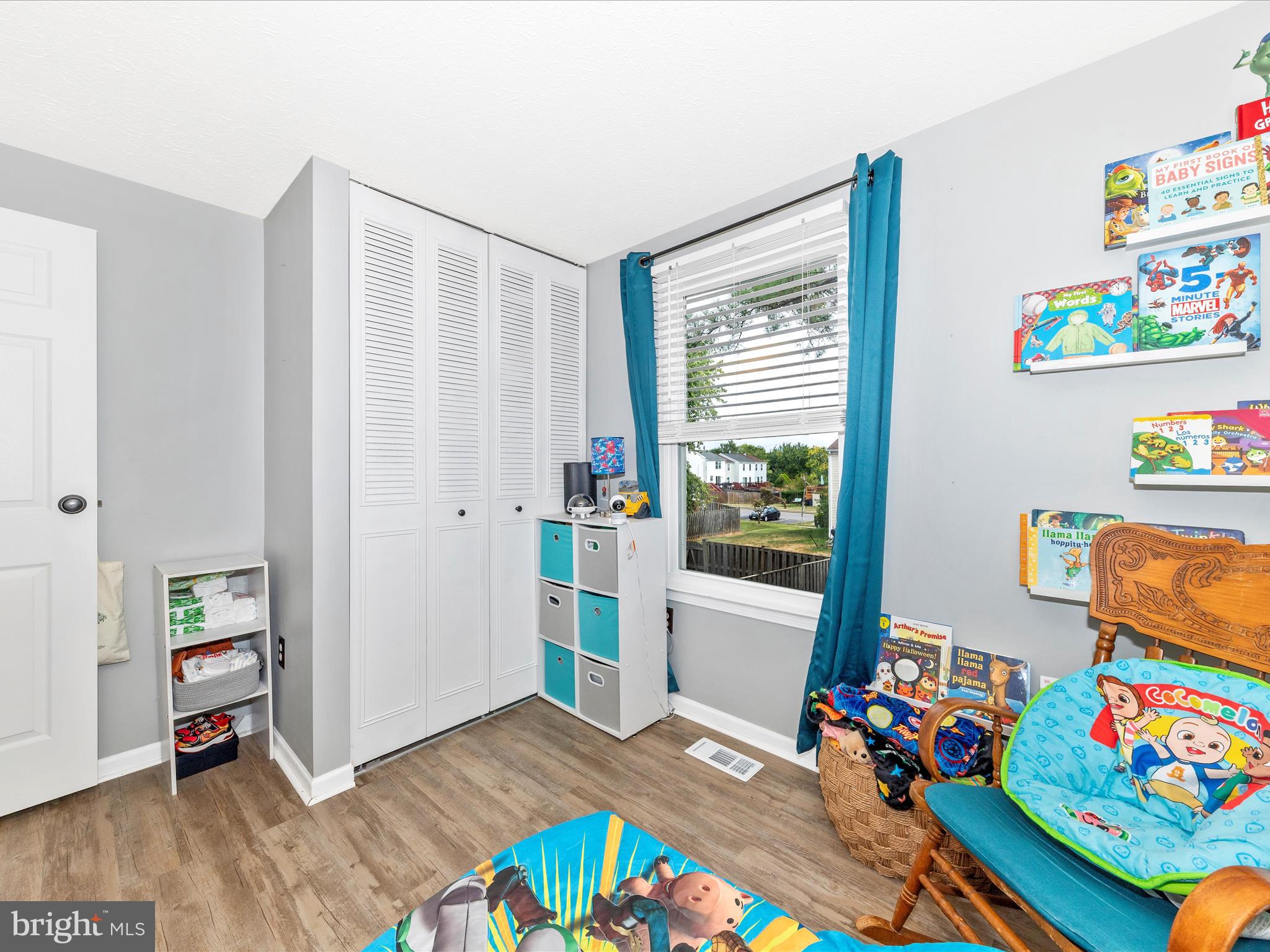 HILLCREST ORCHARDS - Residential