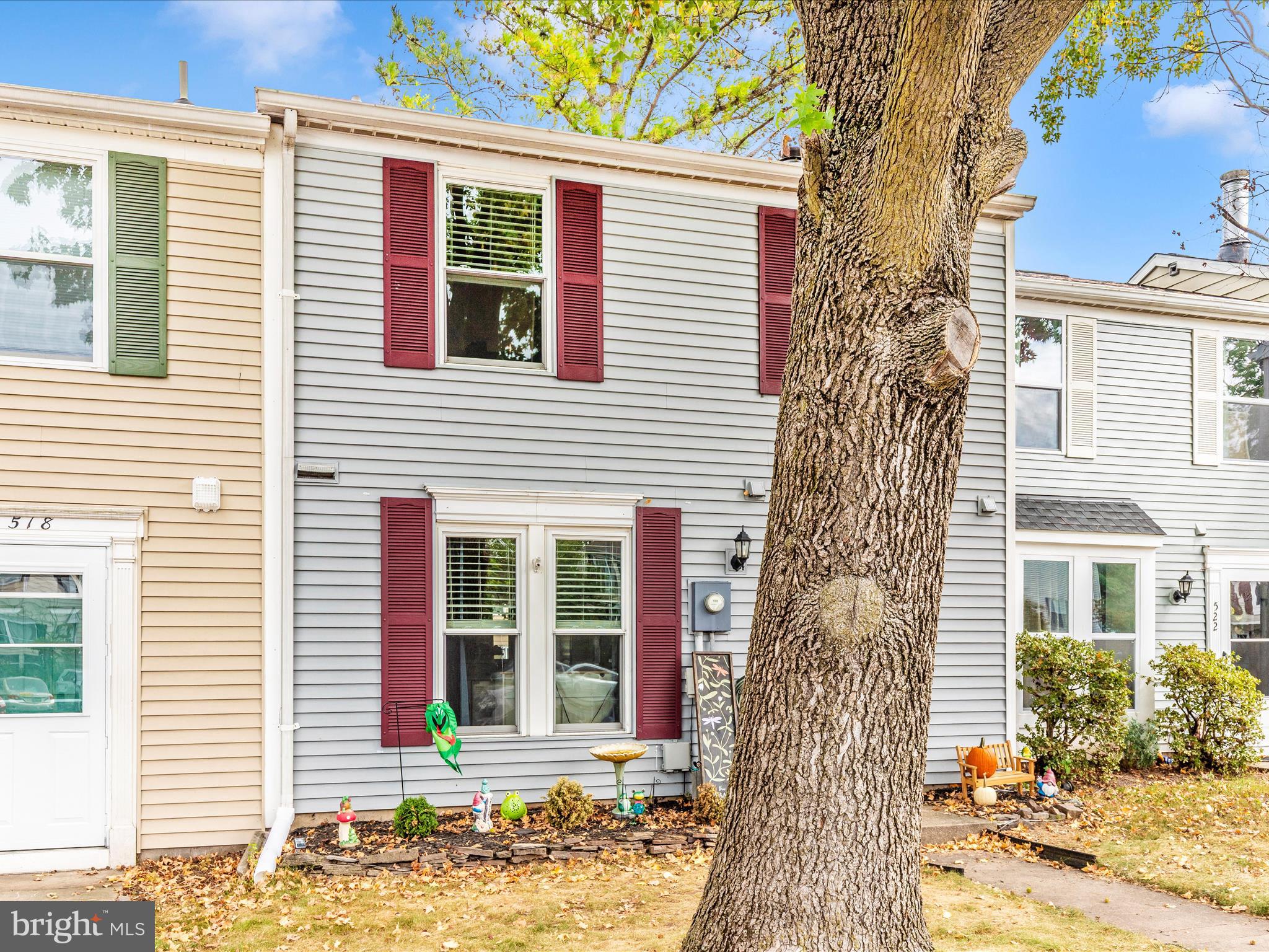 HILLCREST ORCHARDS - Residential