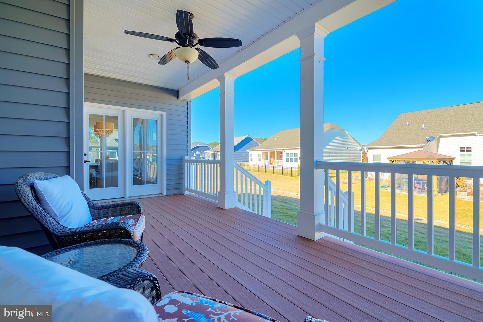 PENINSULA LAKES - Residential