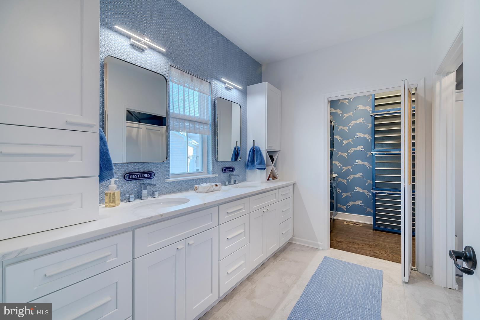 PENINSULA LAKES - Residential