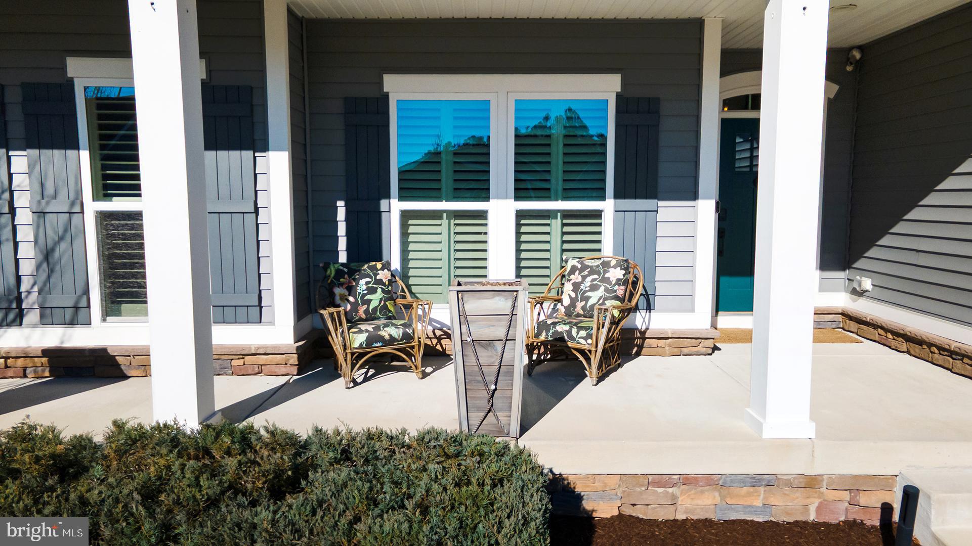 PENINSULA LAKES - Residential