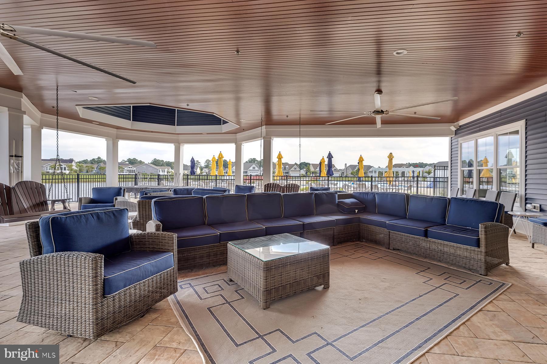 PENINSULA LAKES - Residential