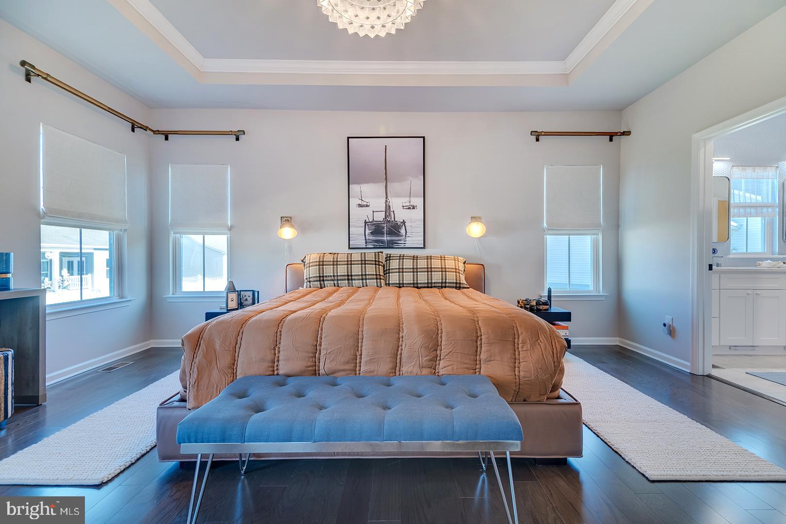 PENINSULA LAKES - Residential