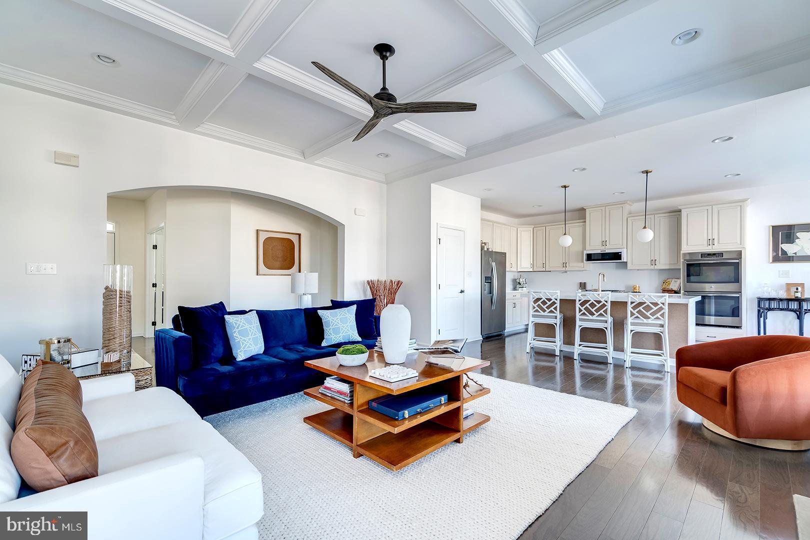 PENINSULA LAKES - Residential