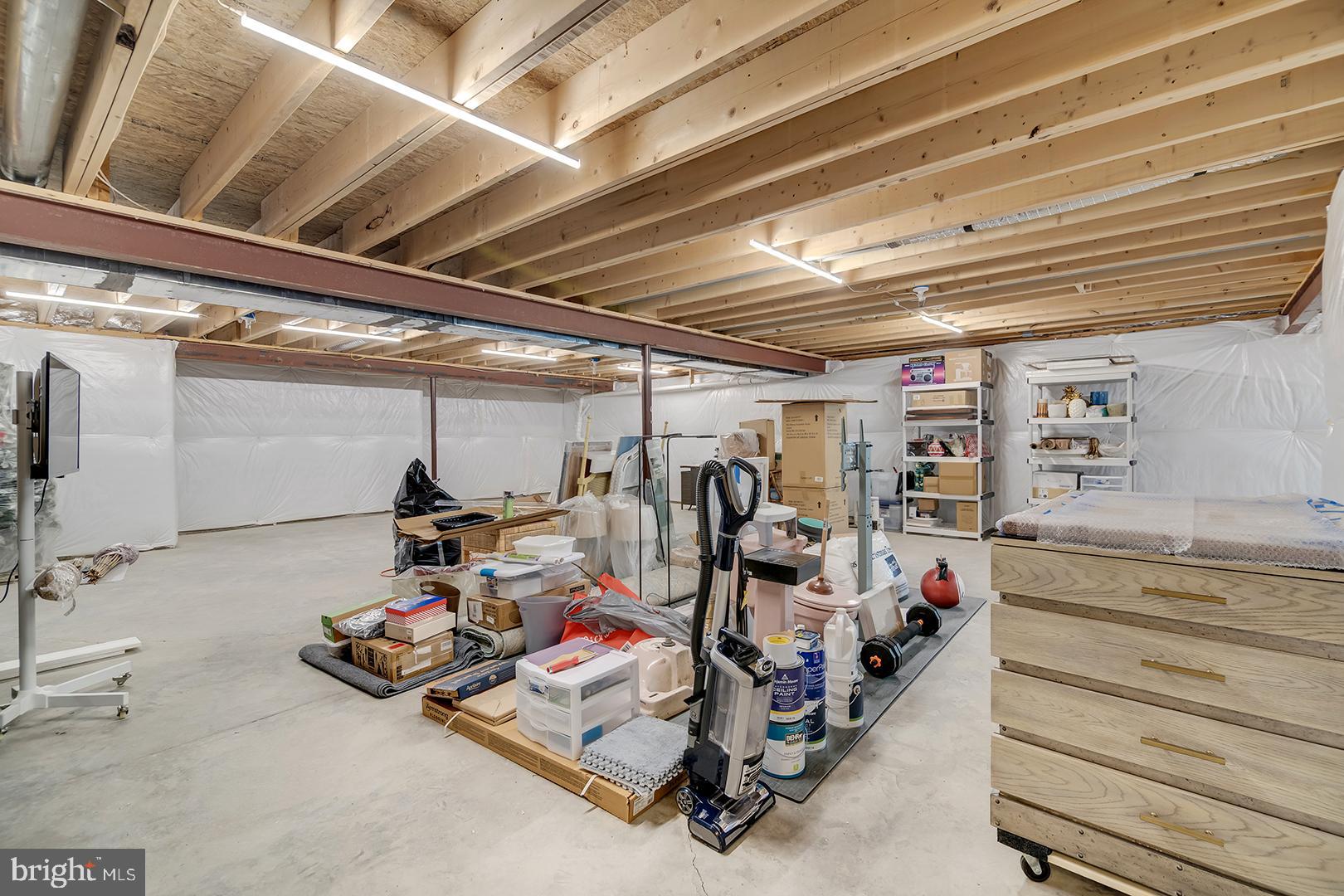 PENINSULA LAKES - Residential