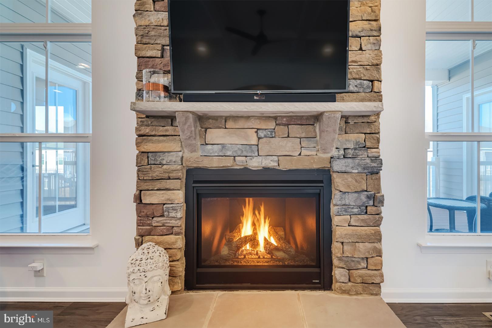 PENINSULA LAKES - Residential