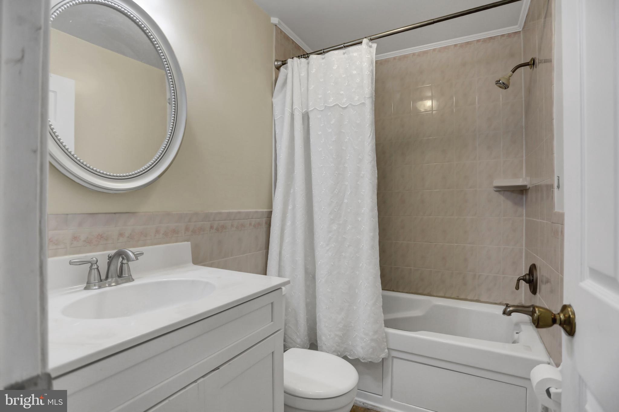 HERITAGE LANE - Residential