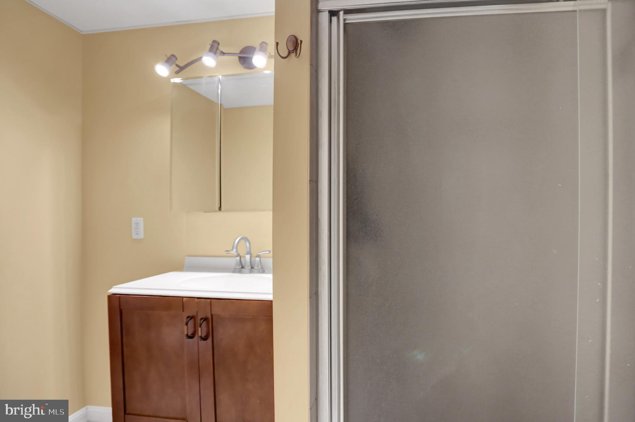 HERITAGE LANE - Residential