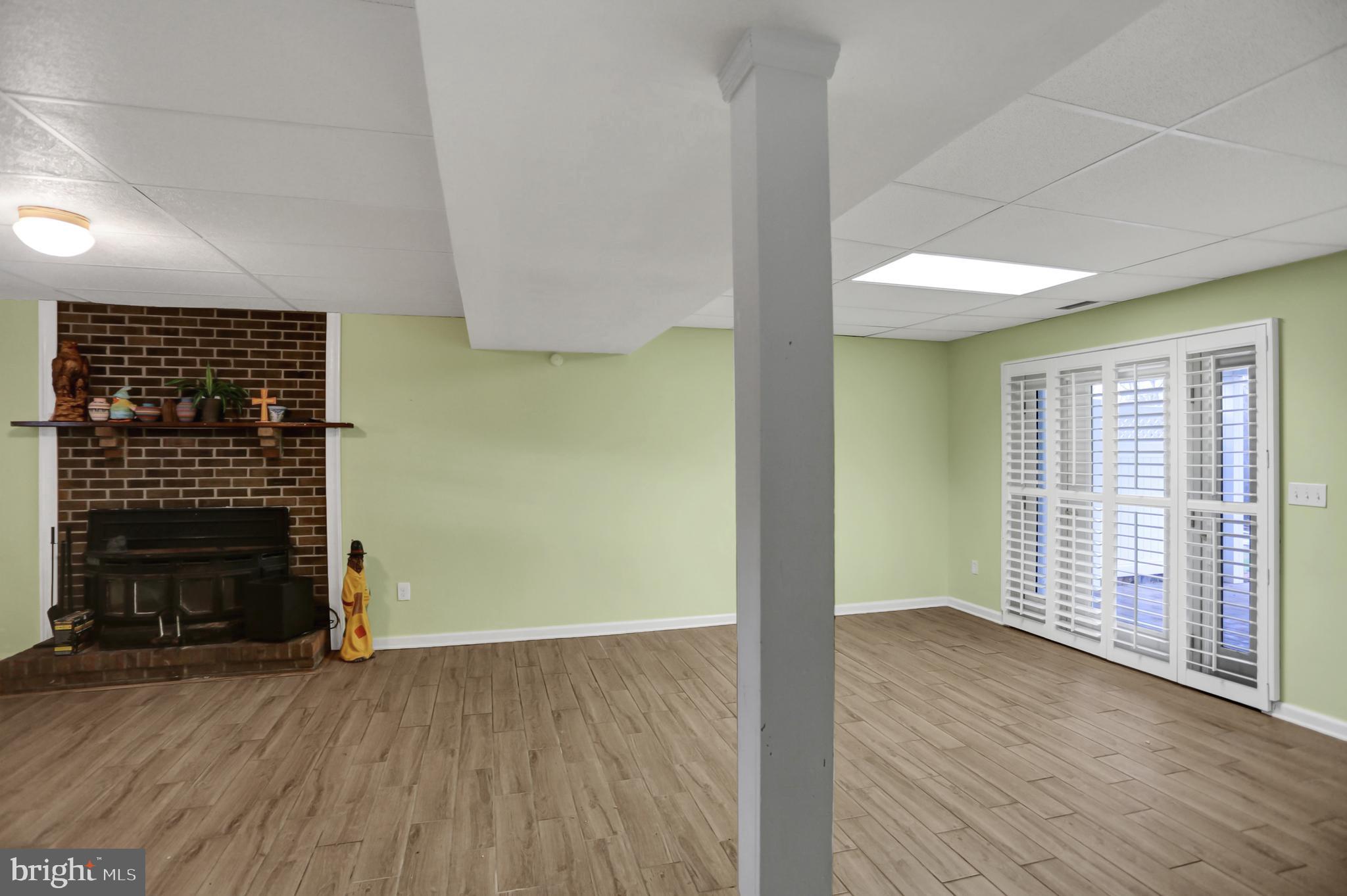 HERITAGE LANE - Residential