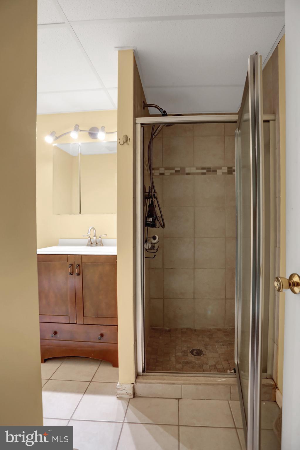 HERITAGE LANE - Residential