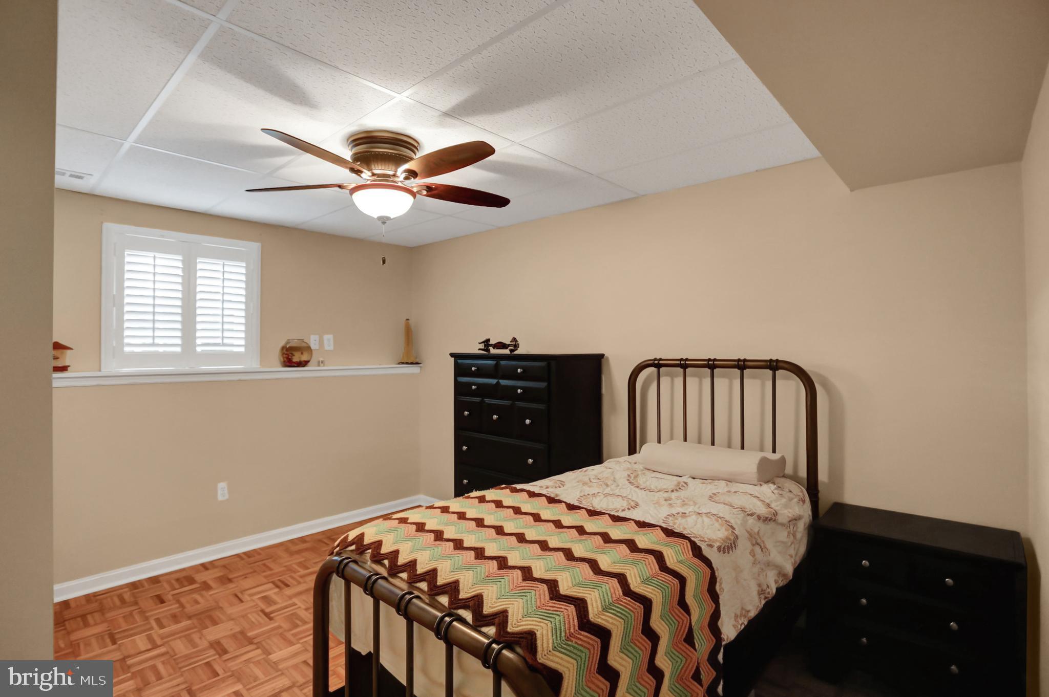 HERITAGE LANE - Residential