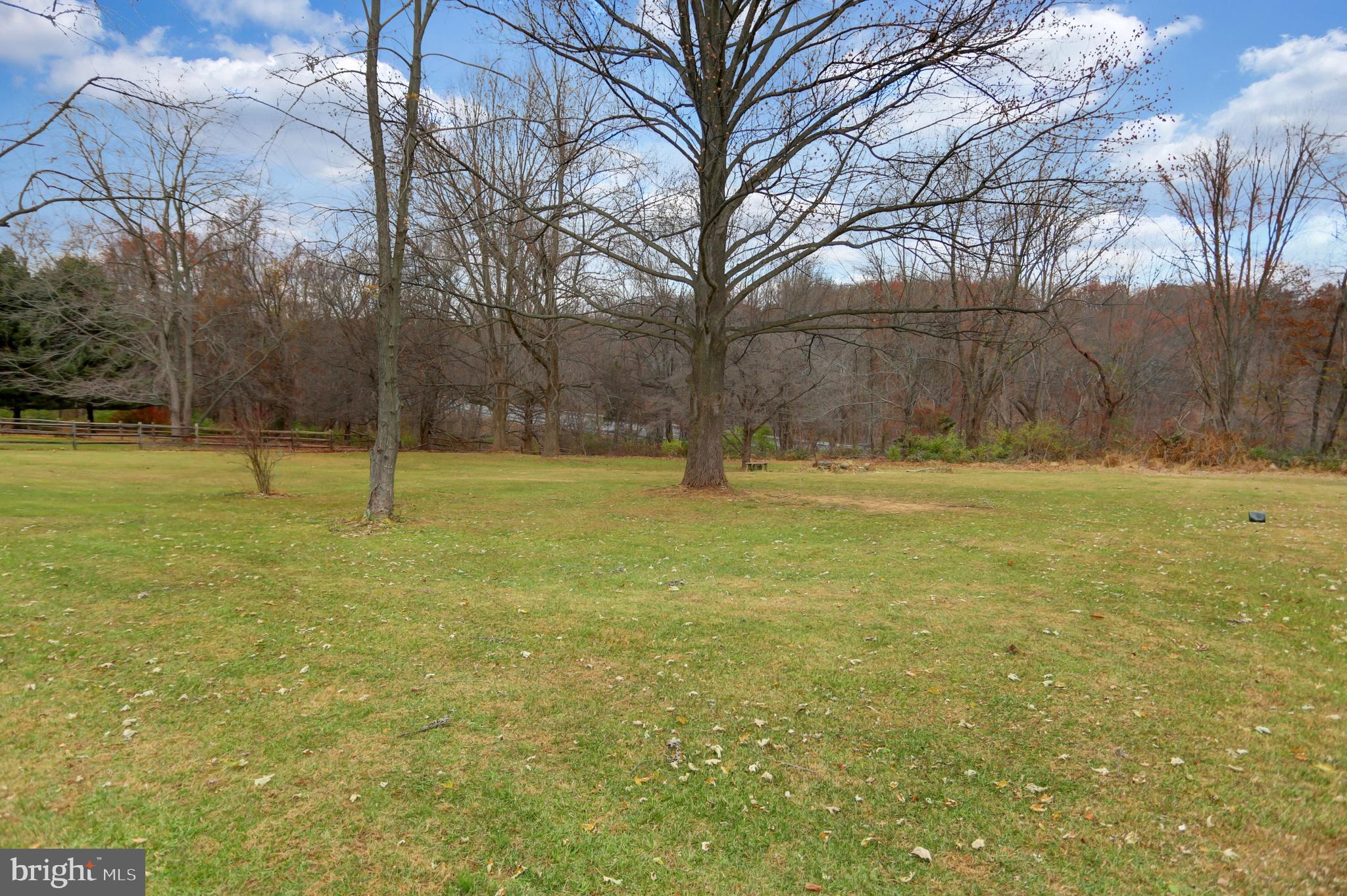 HERITAGE LANE - Residential