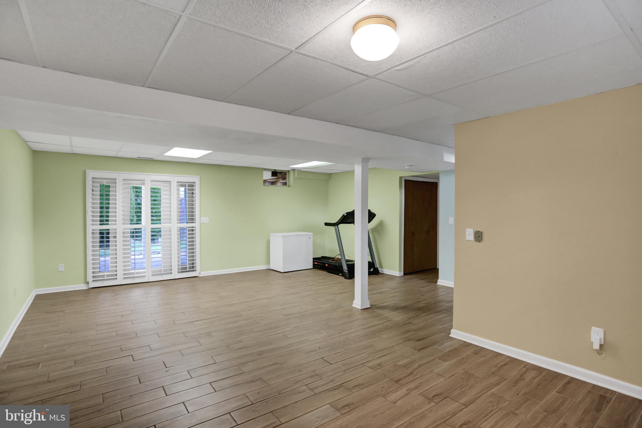 HERITAGE LANE - Residential