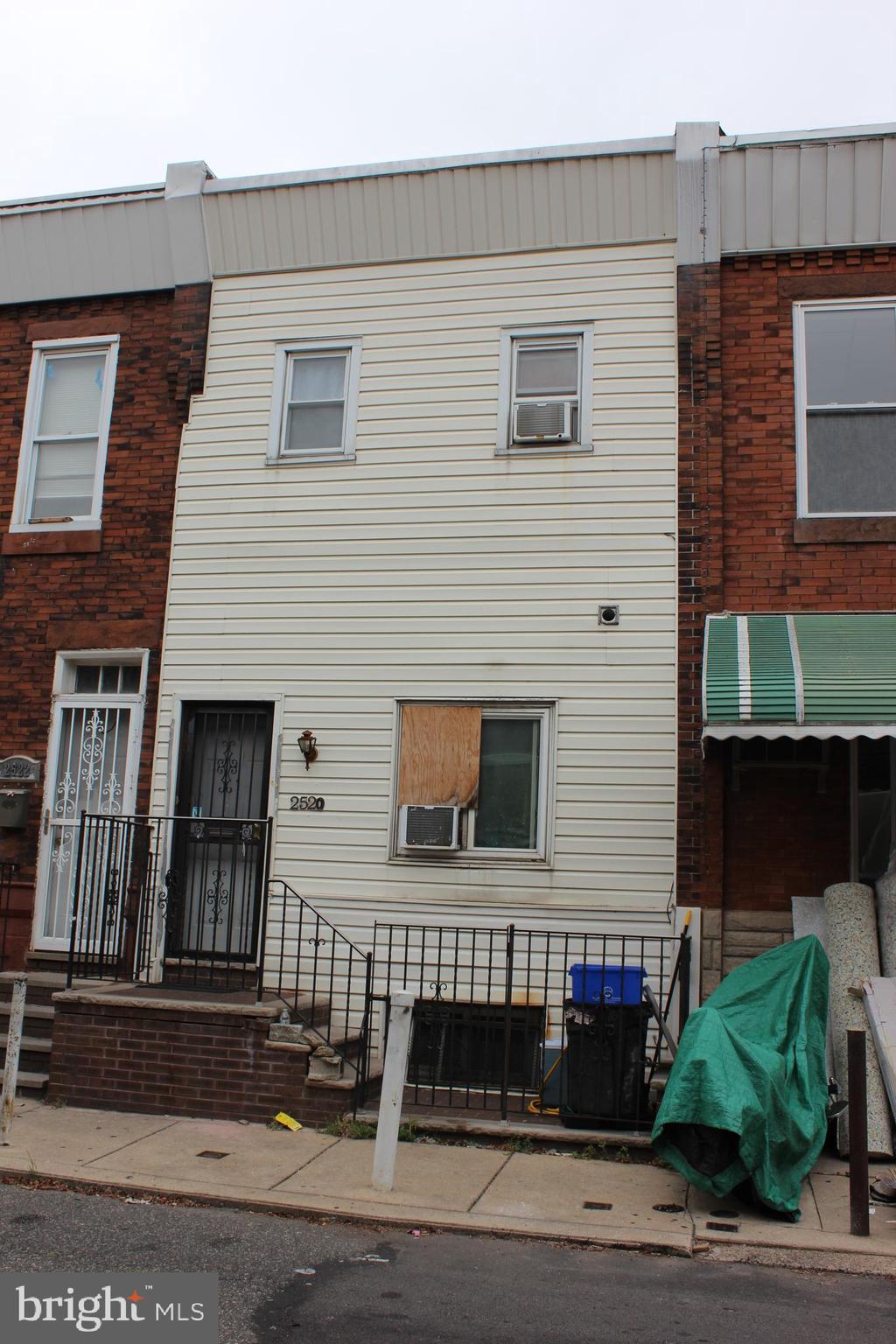 PHILADELPHIA (SOUTH) - Residential