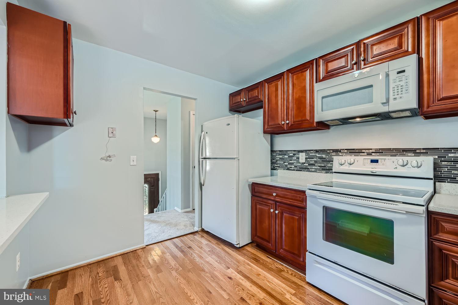 HARBOUR OAKS - Residential