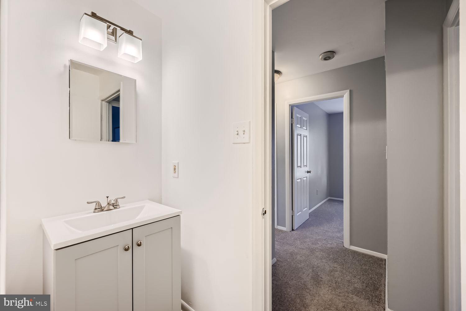 HARBOUR OAKS - Residential