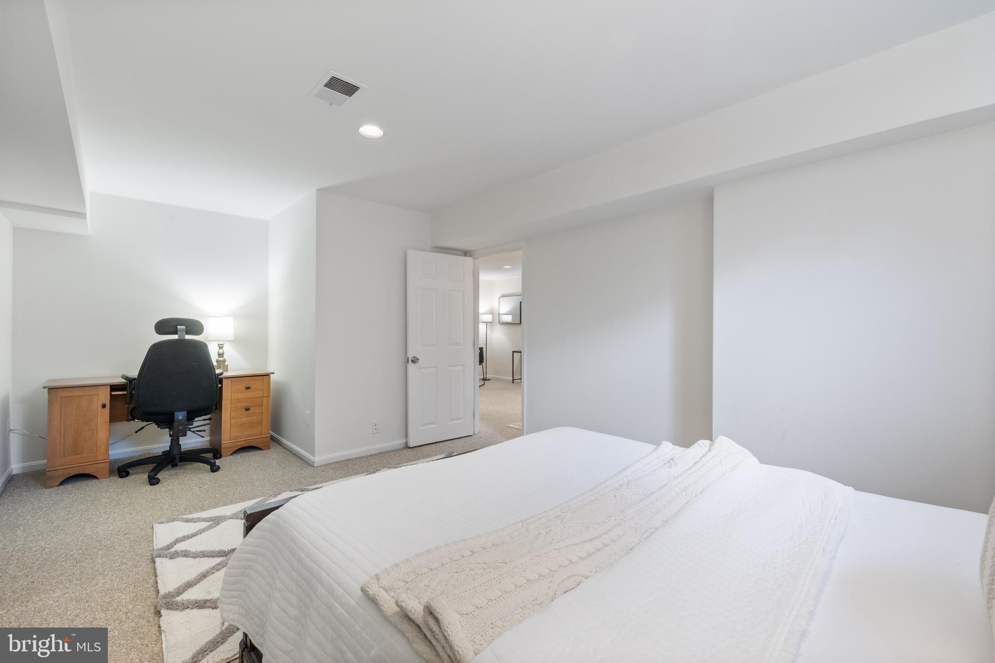 ORCHARD RIDGE - Residential