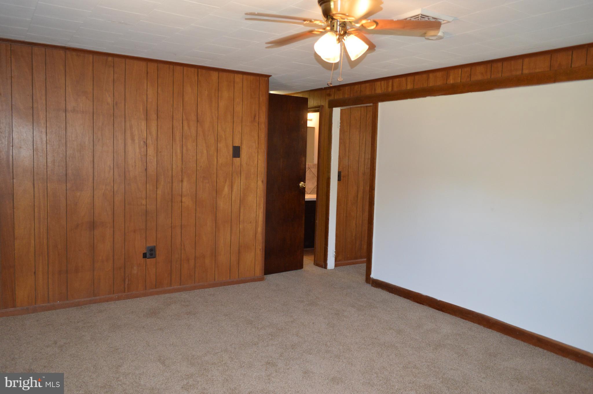 FARMINGTON HEIGHTS - Residential Lease