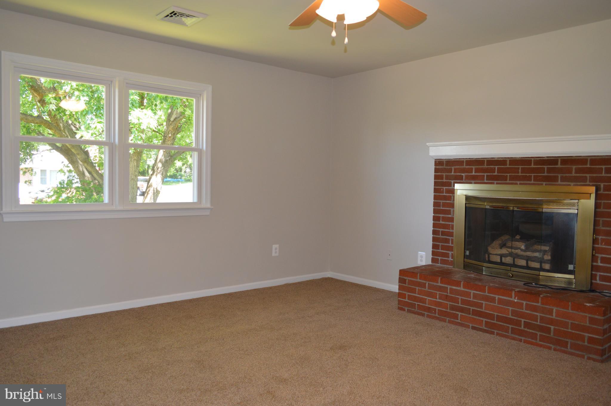 FARMINGTON HEIGHTS - Residential Lease