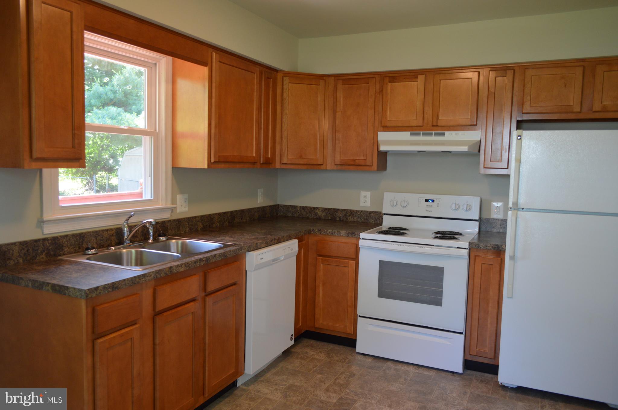 FARMINGTON HEIGHTS - Residential Lease