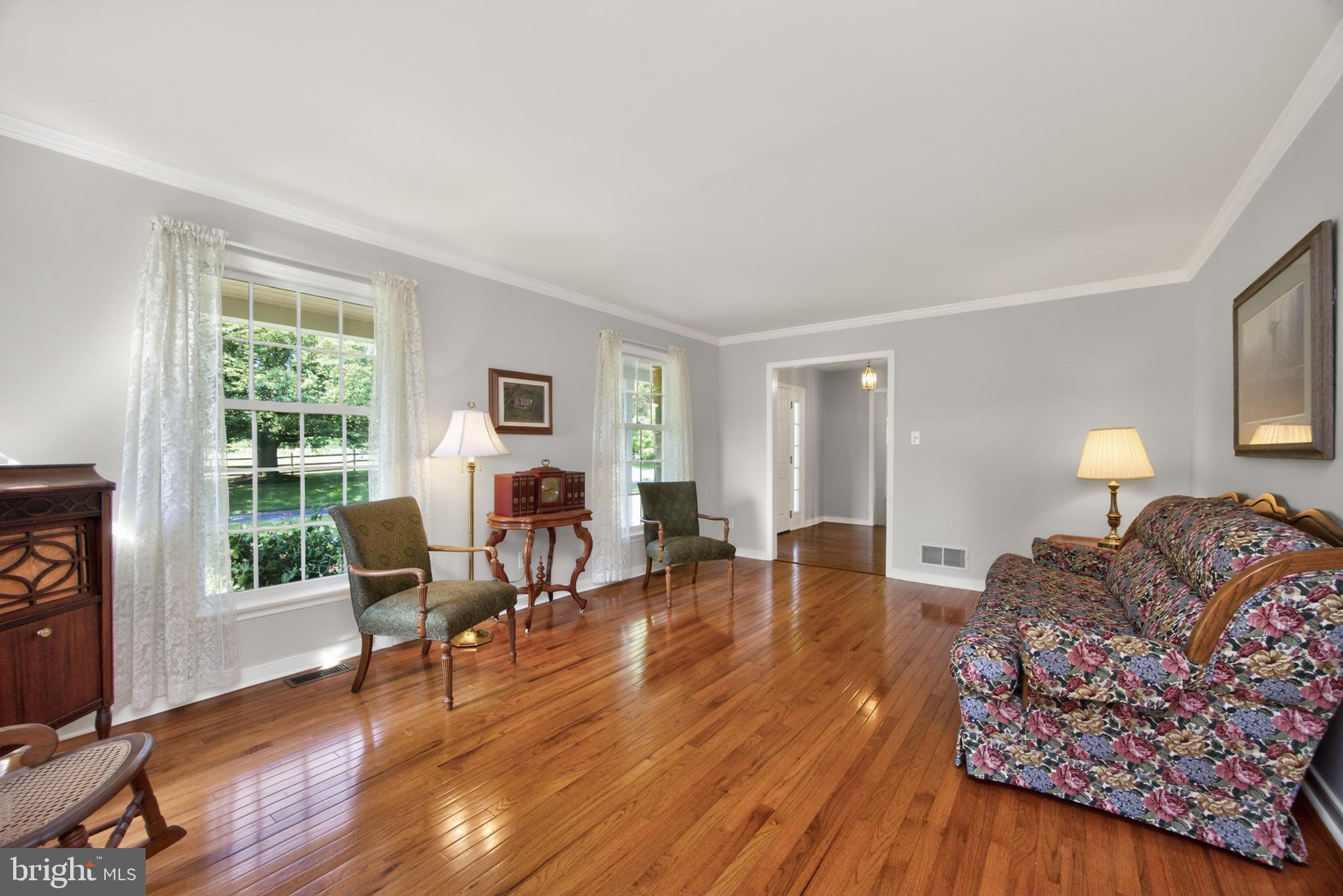 153 E DOE RUN ROAD