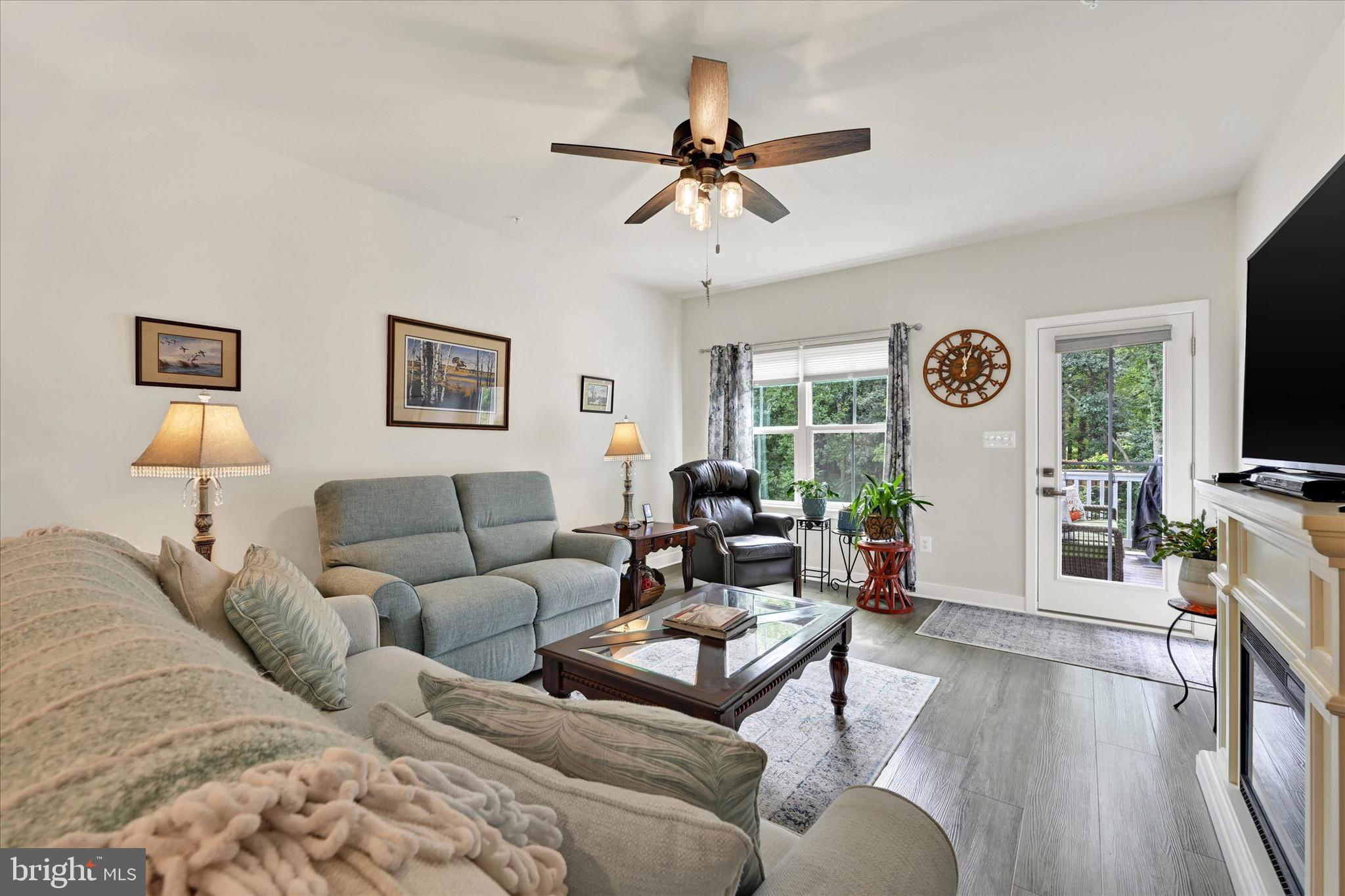 ABERDEEN OVERLOOK - Residential