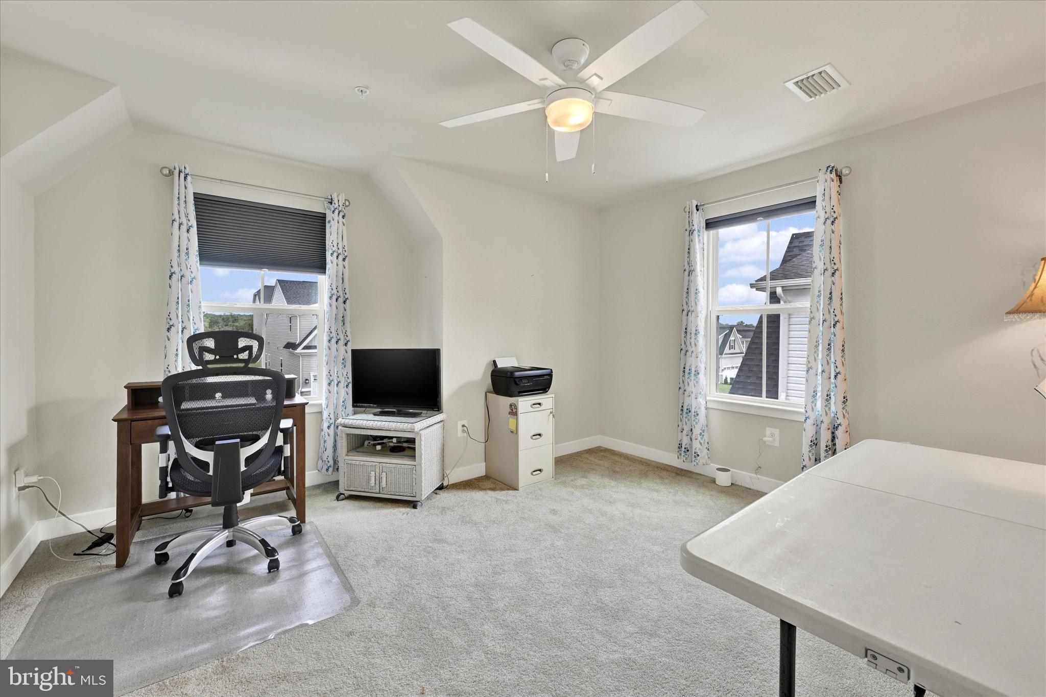 ABERDEEN OVERLOOK - Residential