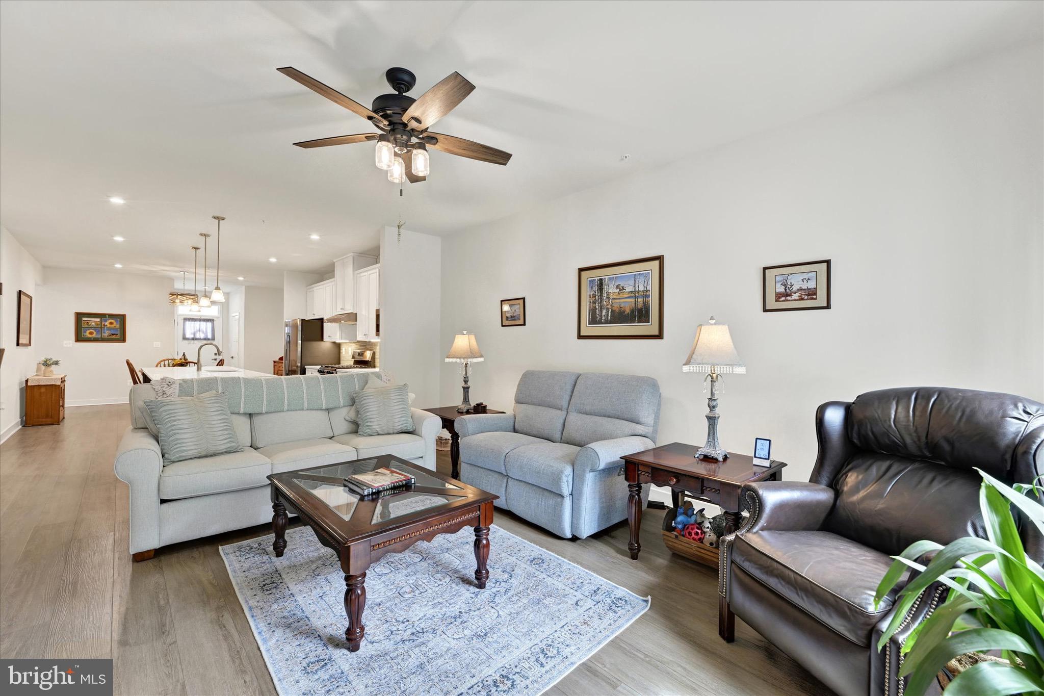 ABERDEEN OVERLOOK - Residential