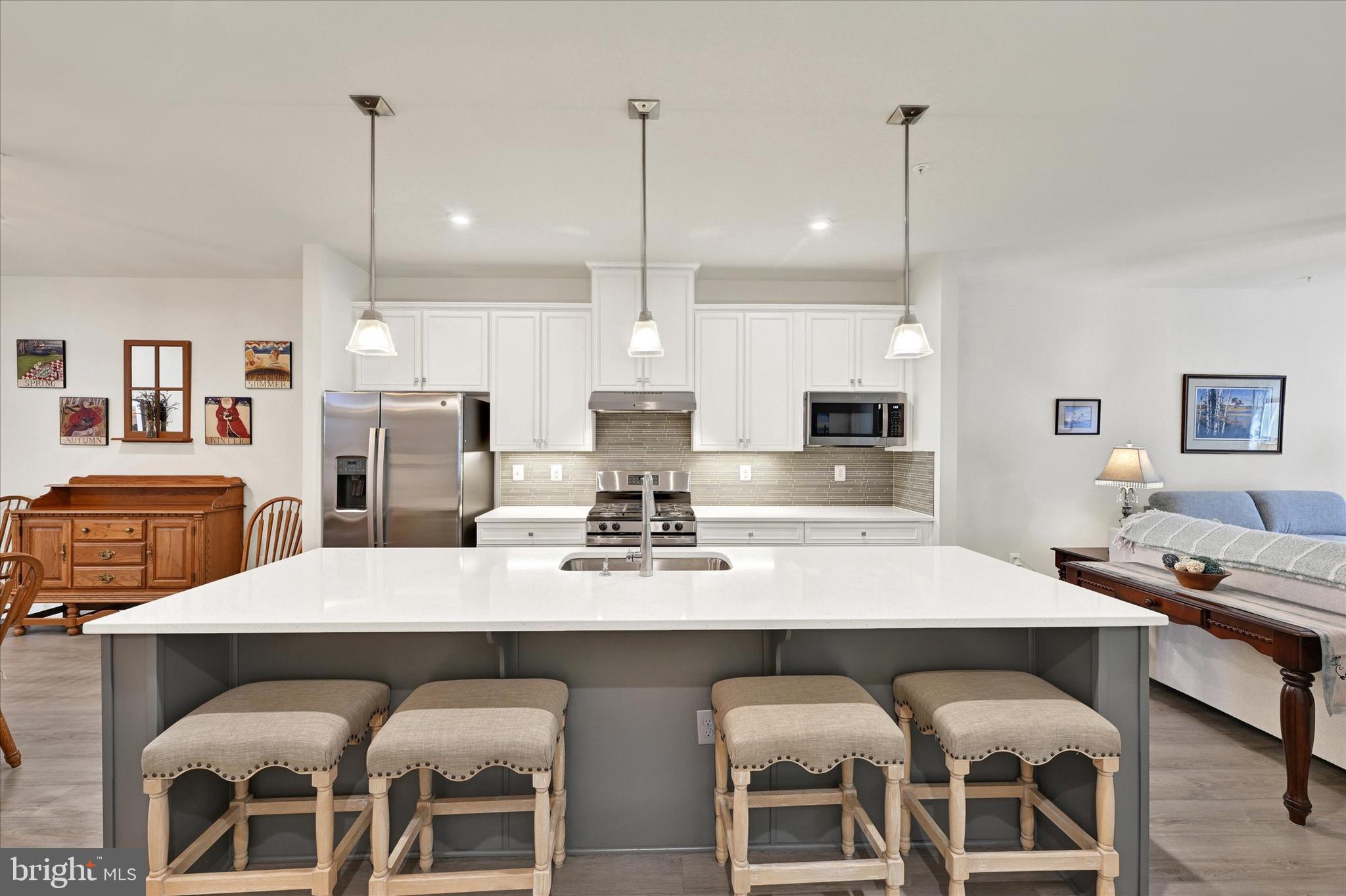 ABERDEEN OVERLOOK - Residential