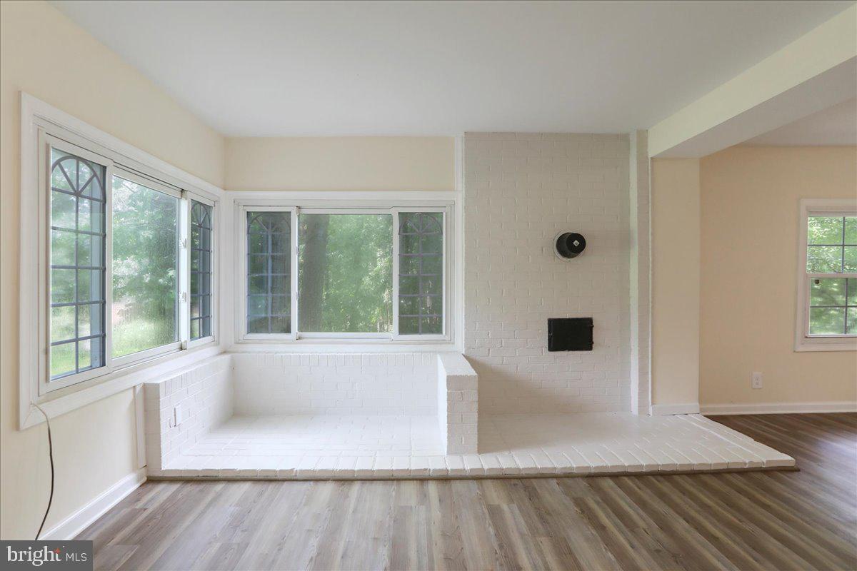 HARPERS FERRY - Residential