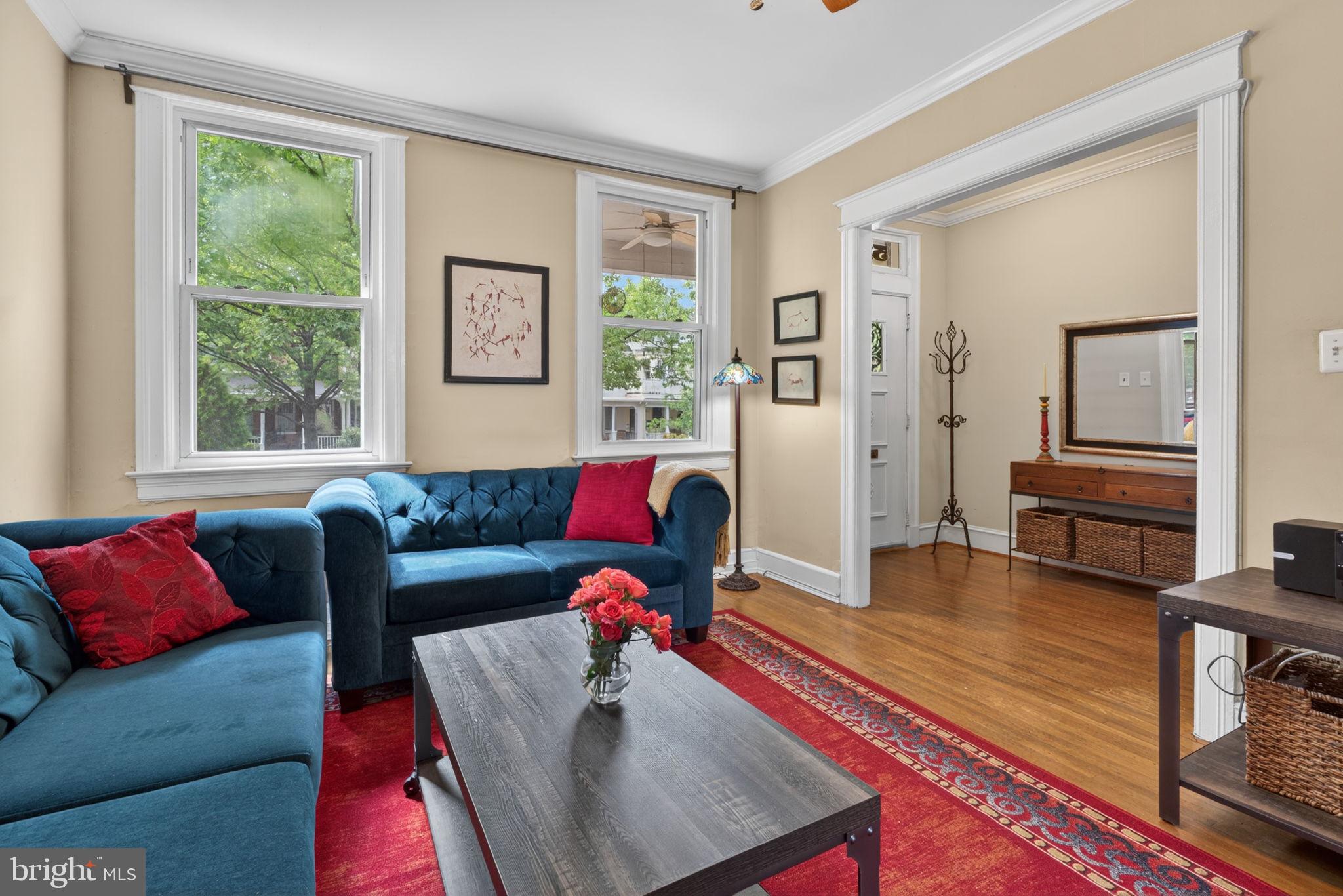 527 SHEPHERD STREET NW