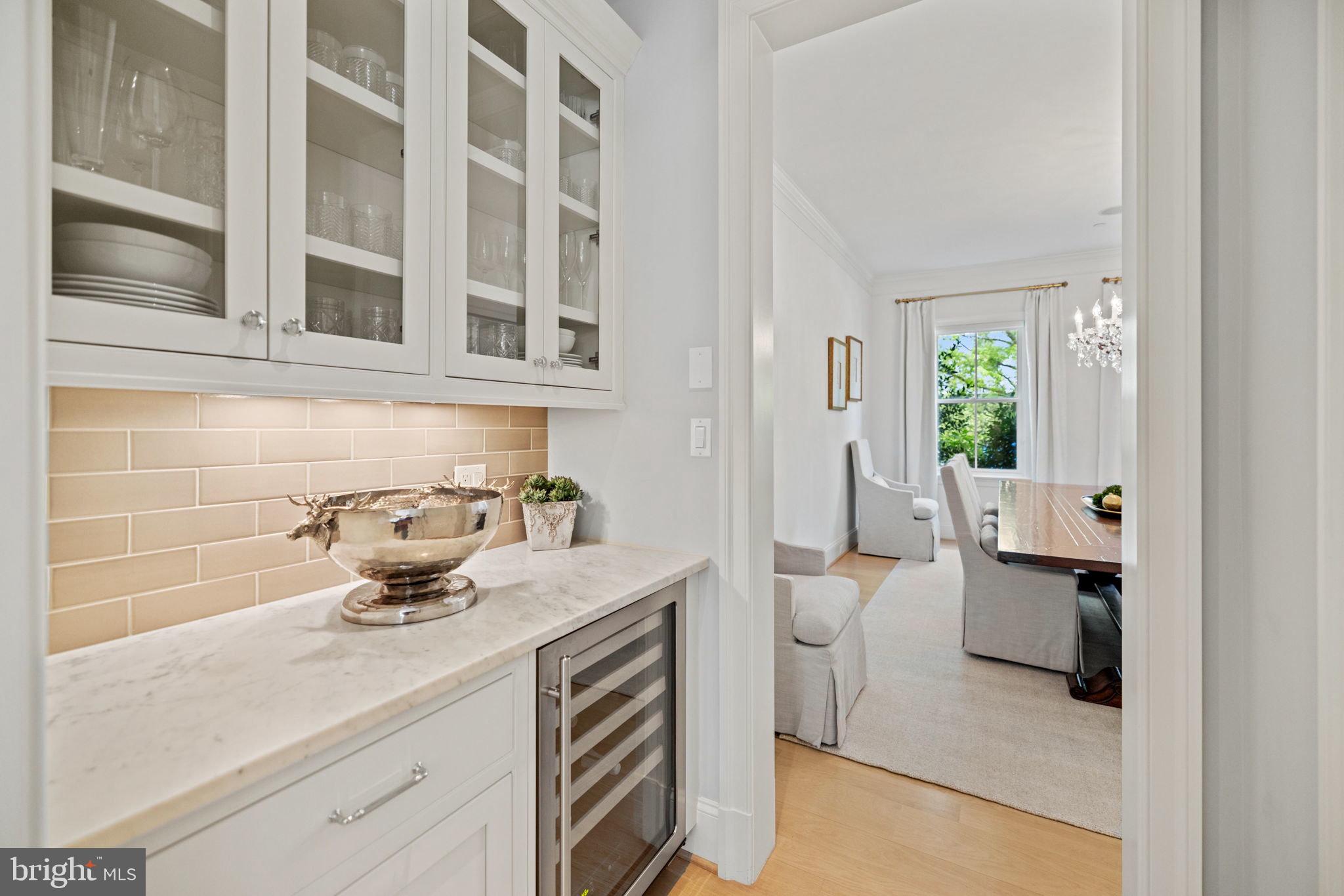 PHILLIPS PARK - Residential