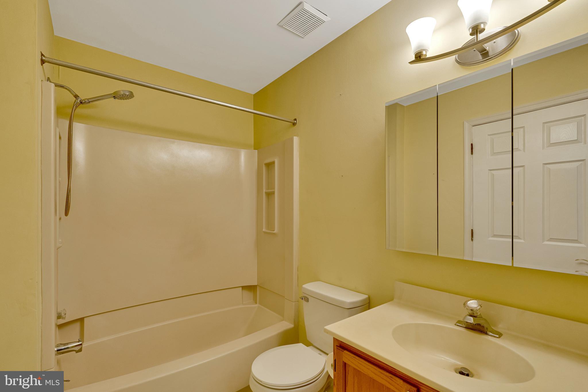 EXTON STATION - Residential