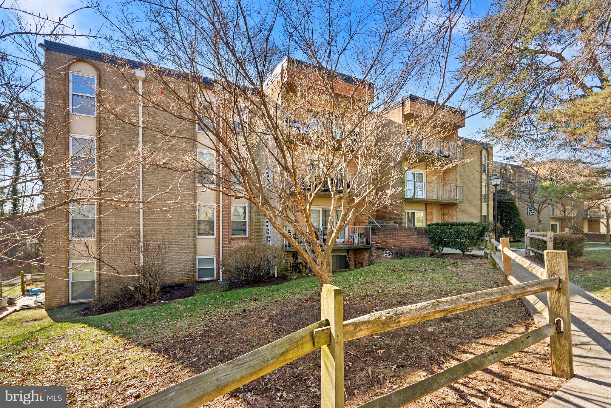 WALNUT GROVE - Residential